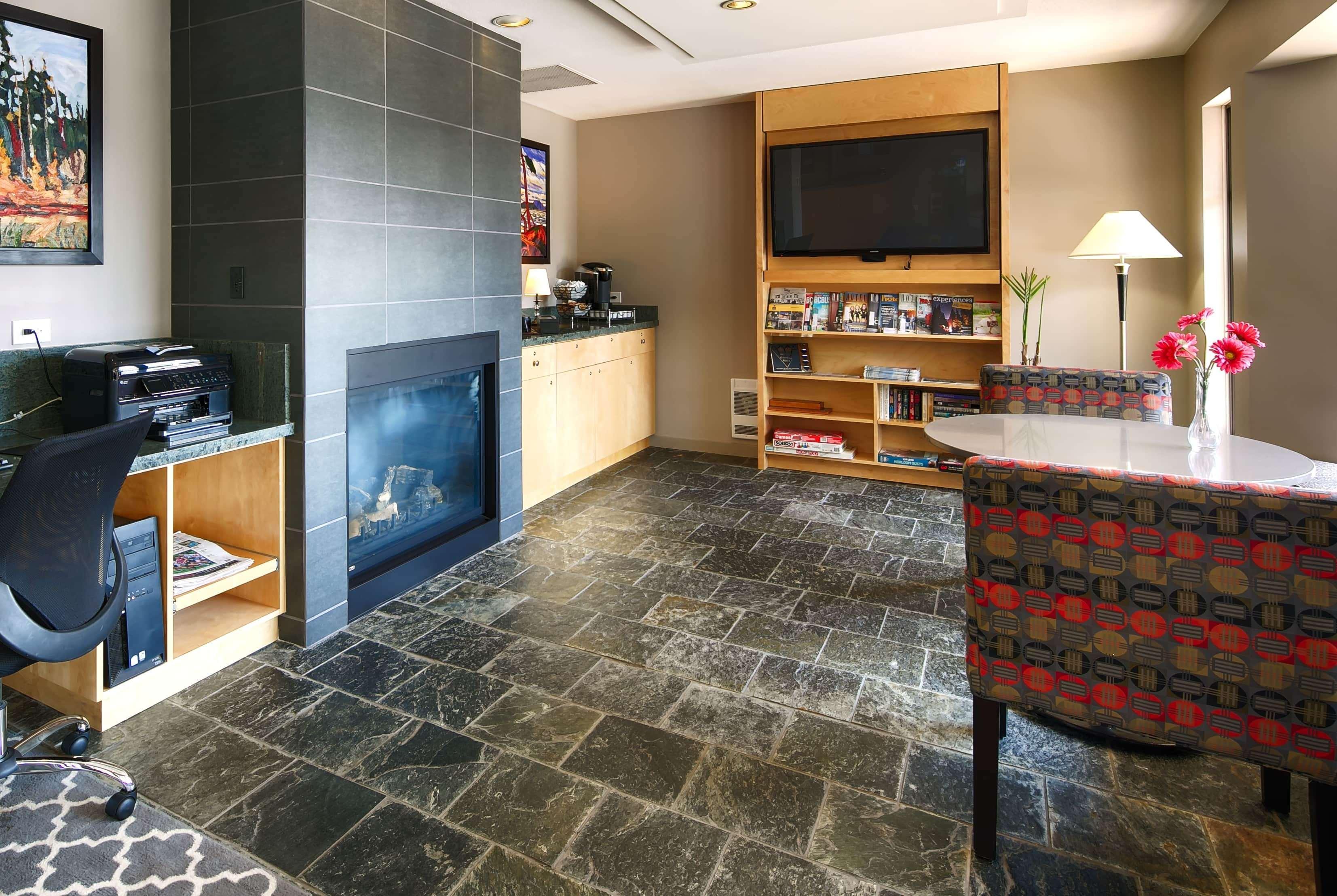 Travelodge by Wyndham Abbotsford Bakerview Eksteriør bilde