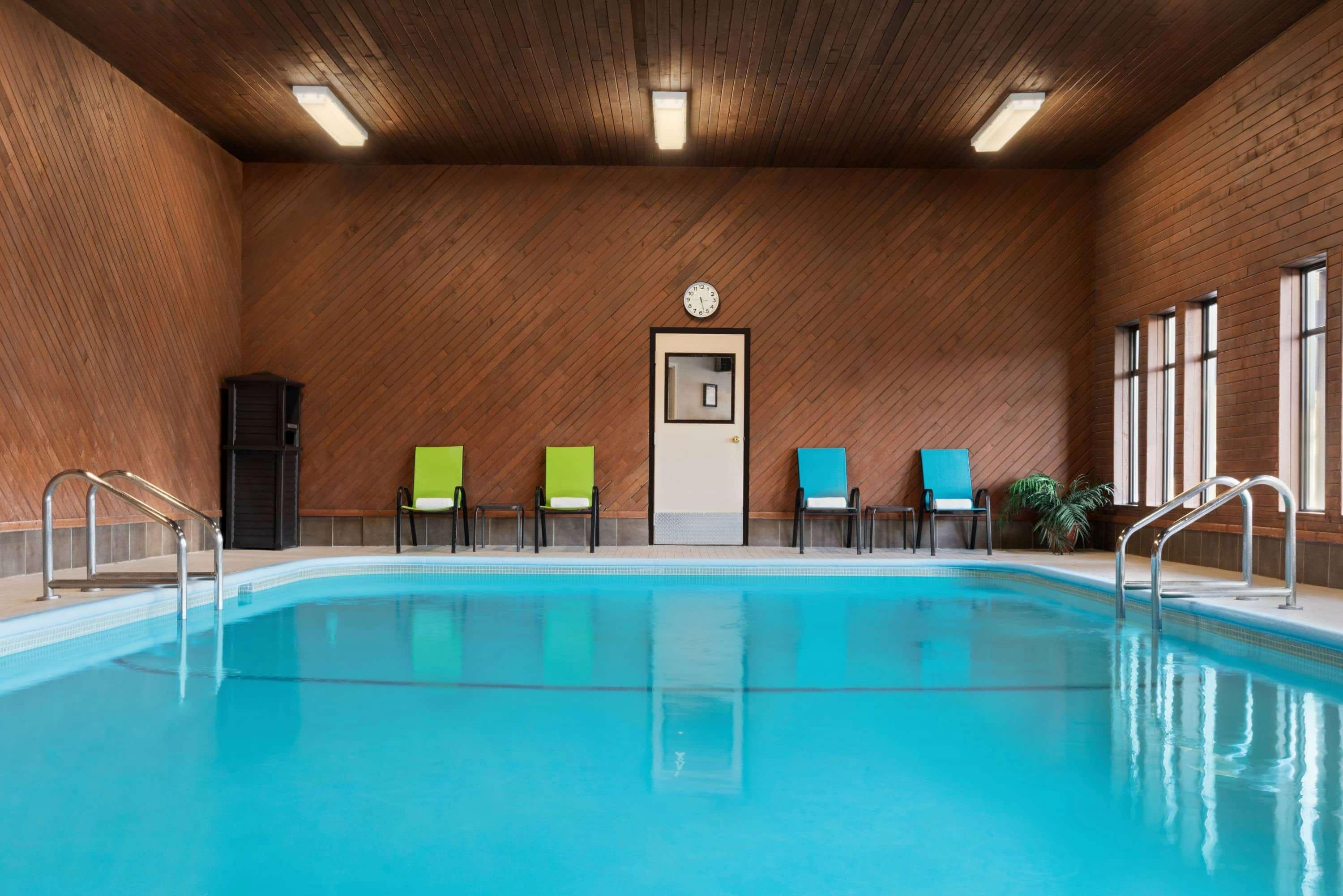 Travelodge by Wyndham Abbotsford Bakerview Eksteriør bilde