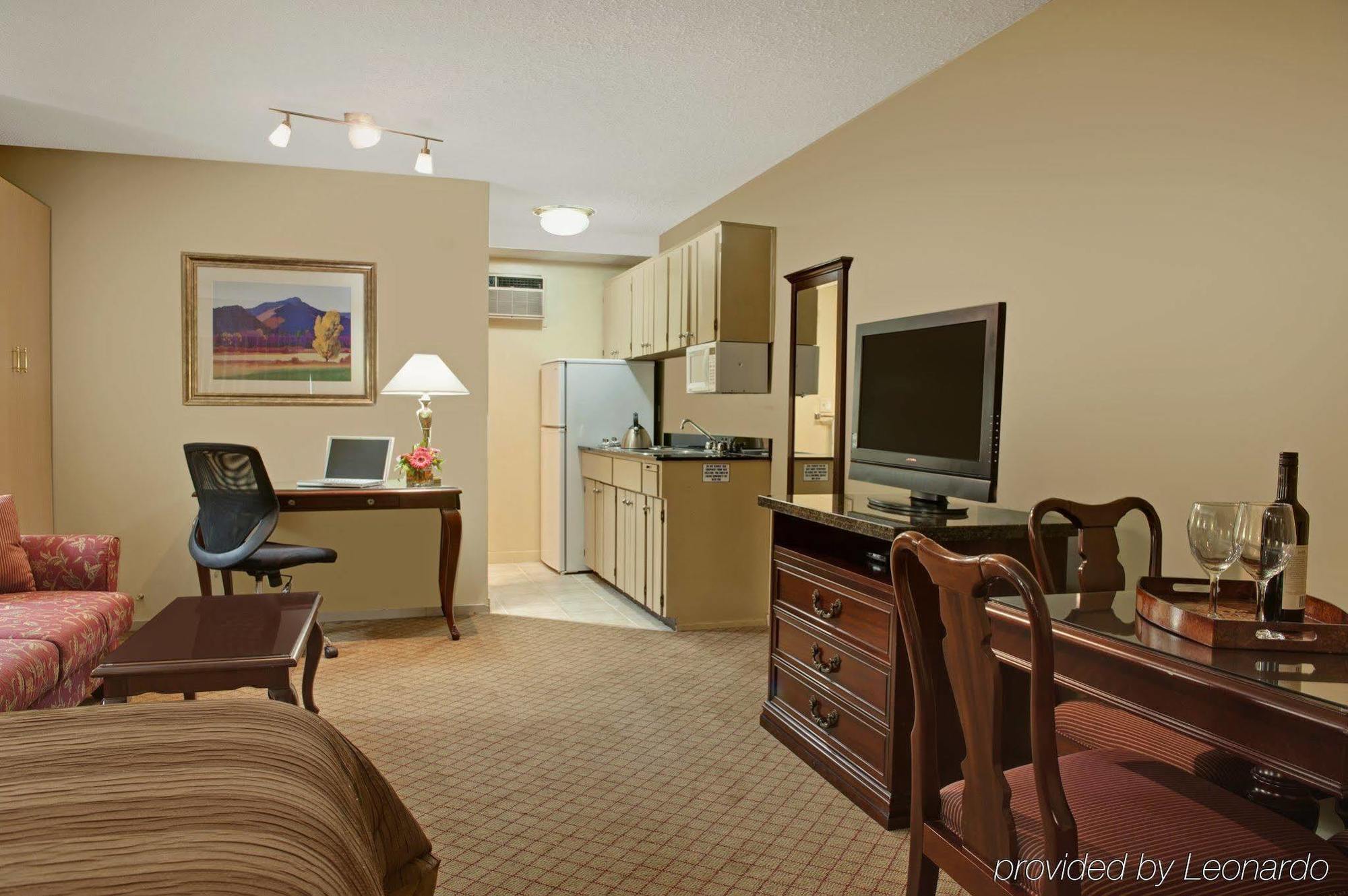 Travelodge by Wyndham Abbotsford Bakerview Eksteriør bilde
